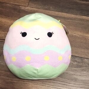 Squishmallow Easter egg